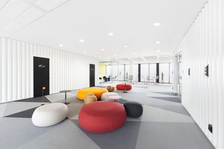 蘇州辦公室設(shè)計裝修應(yīng)該如何選擇墻面顏色呢？